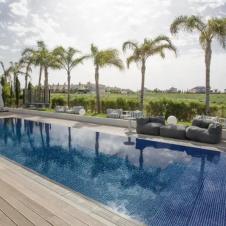 Your Dream Holiday With Private Pool In Protaras Most Exclusive Neighbourhood 1330 빌라 *
