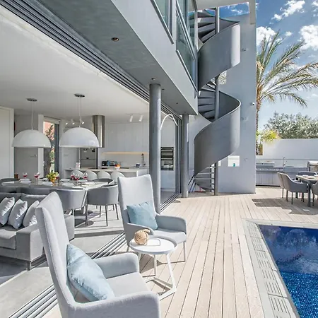Your Dream Holiday With Private Pool In Protaras Most Exclusive Neighbourhood 1330 Paralimni